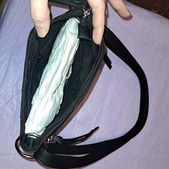 Rosetti Black Floral Stitched Crossbody Bag Double Zipper Adjustable Strap - Picture 9 of 13